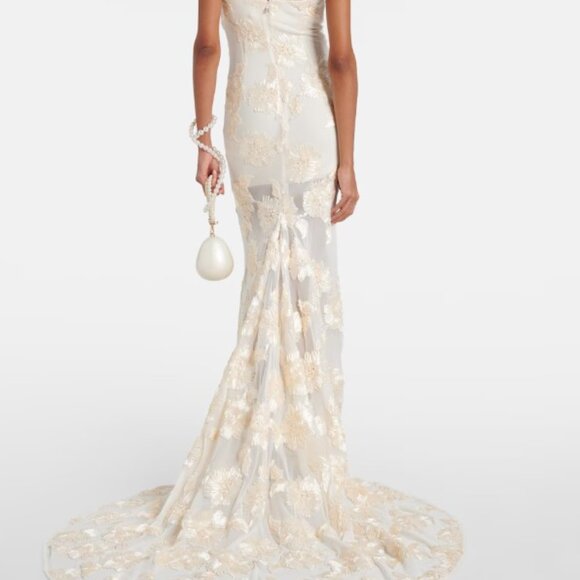 Bridal gown by ROTATE Birger Christensen - Picture 4 of 5